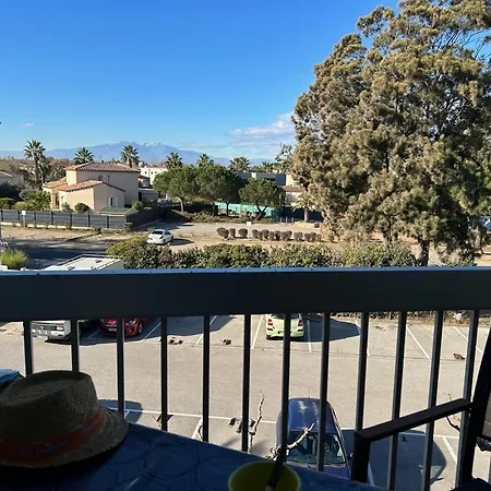 Apartment 3 Pers Avec Piscine, Parking, Balcon - Proche Et Commodites - Fr-1-793-29 *