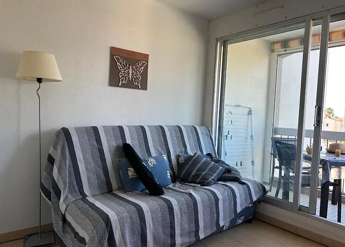 3 Pers Avec Piscine, Parking, Balcon - Proche Et Commodites - Fr-1-793-29 Apartmán *